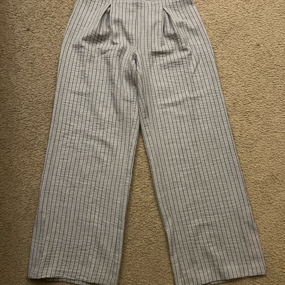 Striped Gray Wide Leg Pants - Picture 2 of 5